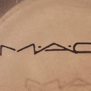 M.A.C. Sheertone Blush